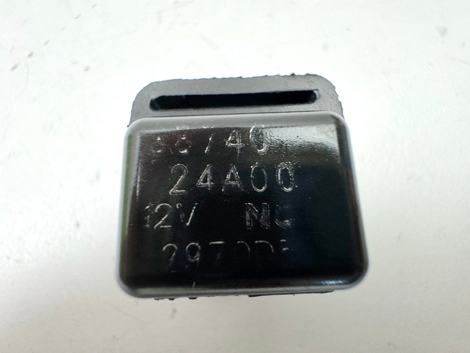 SUZUKI VLR 1800 T WVCT C 1800 R Relais Omron für Scheinwerfer Lampe