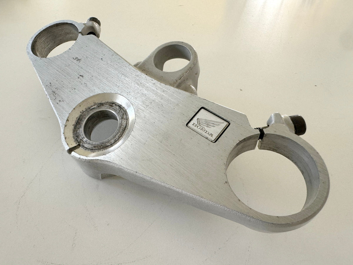 Honda CBR 900 SC28 Gabelbrücke oben silber für Gabelholm Standrohr Gabel 92-95