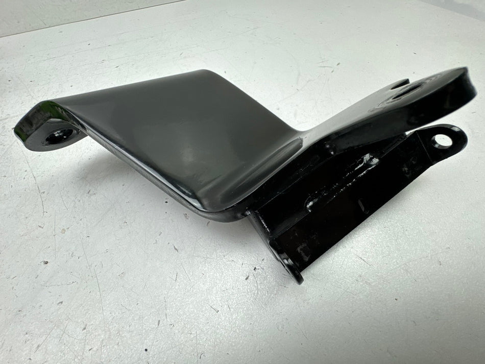 SUZUKI VLR 1800 T WVCT C 1800R mounting plate running board left front holder carrier