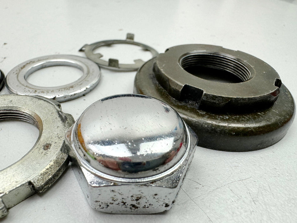 HONDA VT 1100 SC18 Shadow Mutter Sicherung Lenkkopf Gabelbrücke Scheibe Gabel
