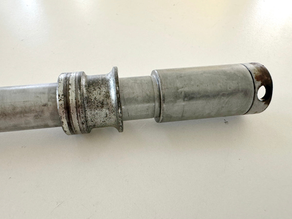 Honda CBR 900 SC28 Steckachse vorn Achse Distanzhülse Schraube für Felge 92-95