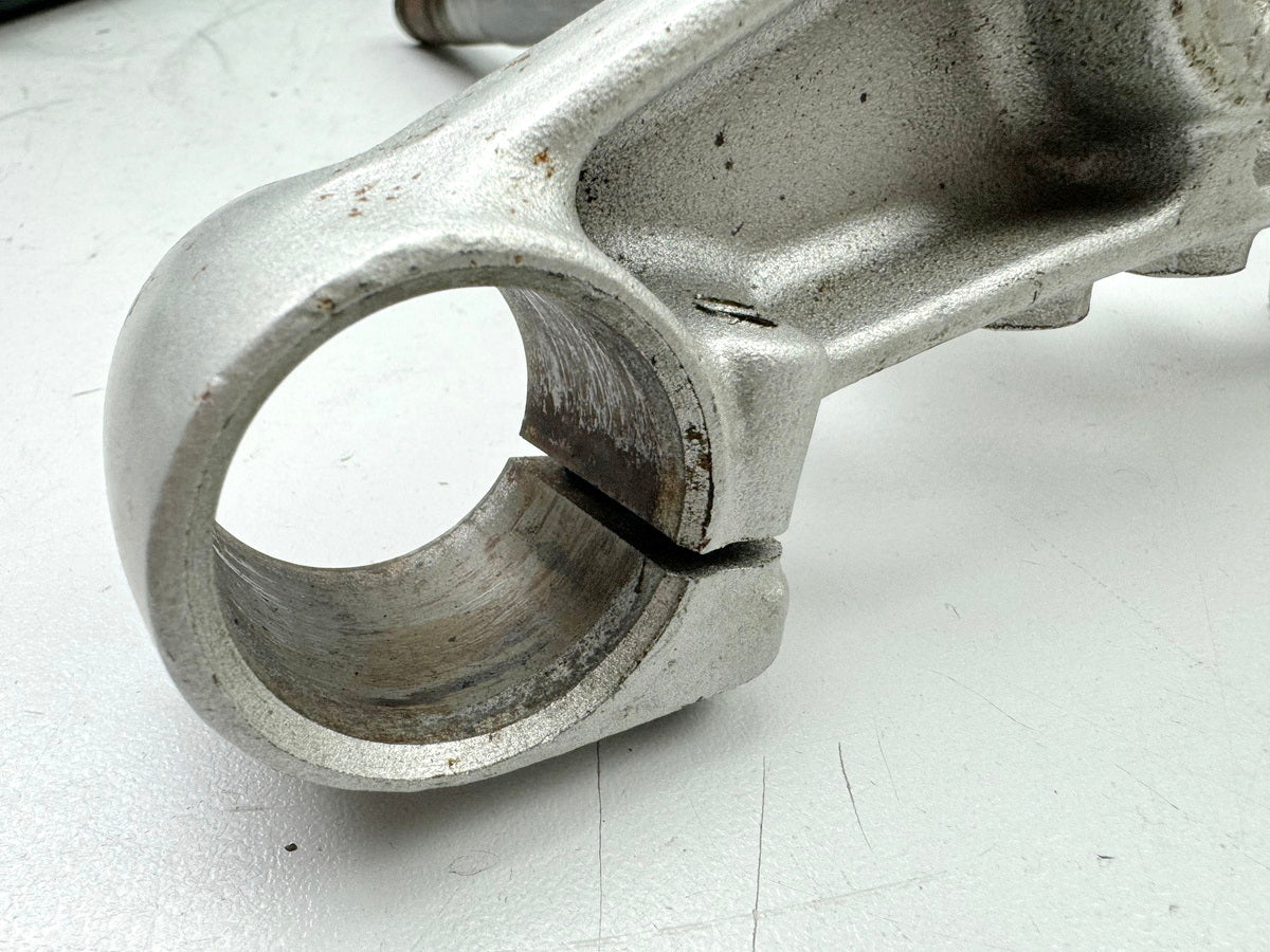 YAMAHA FZX 750 2MU (2JE) Triple Clamp Lower Yoke (for Fork Tube Stanchion)