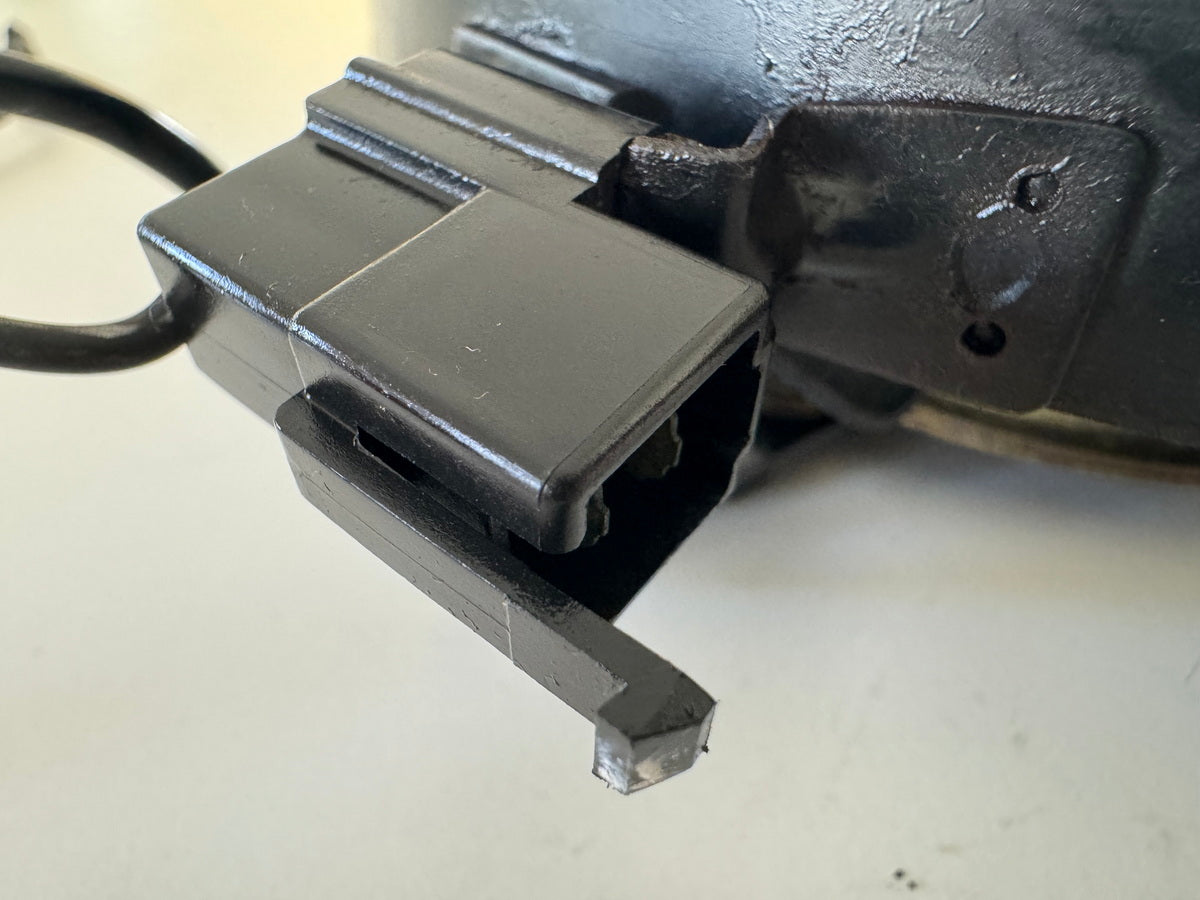 Honda CBR 900 SC28 Lüfter Kühler Lüfterrad Motor Kühlerlüfter Flügelrad  92-95