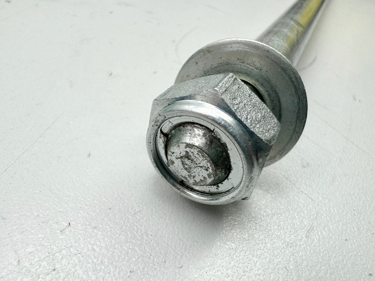 YAMAHA FZX 750 2MU (2JE) Swing Arm Axle Swing Arm Nut (for frame)