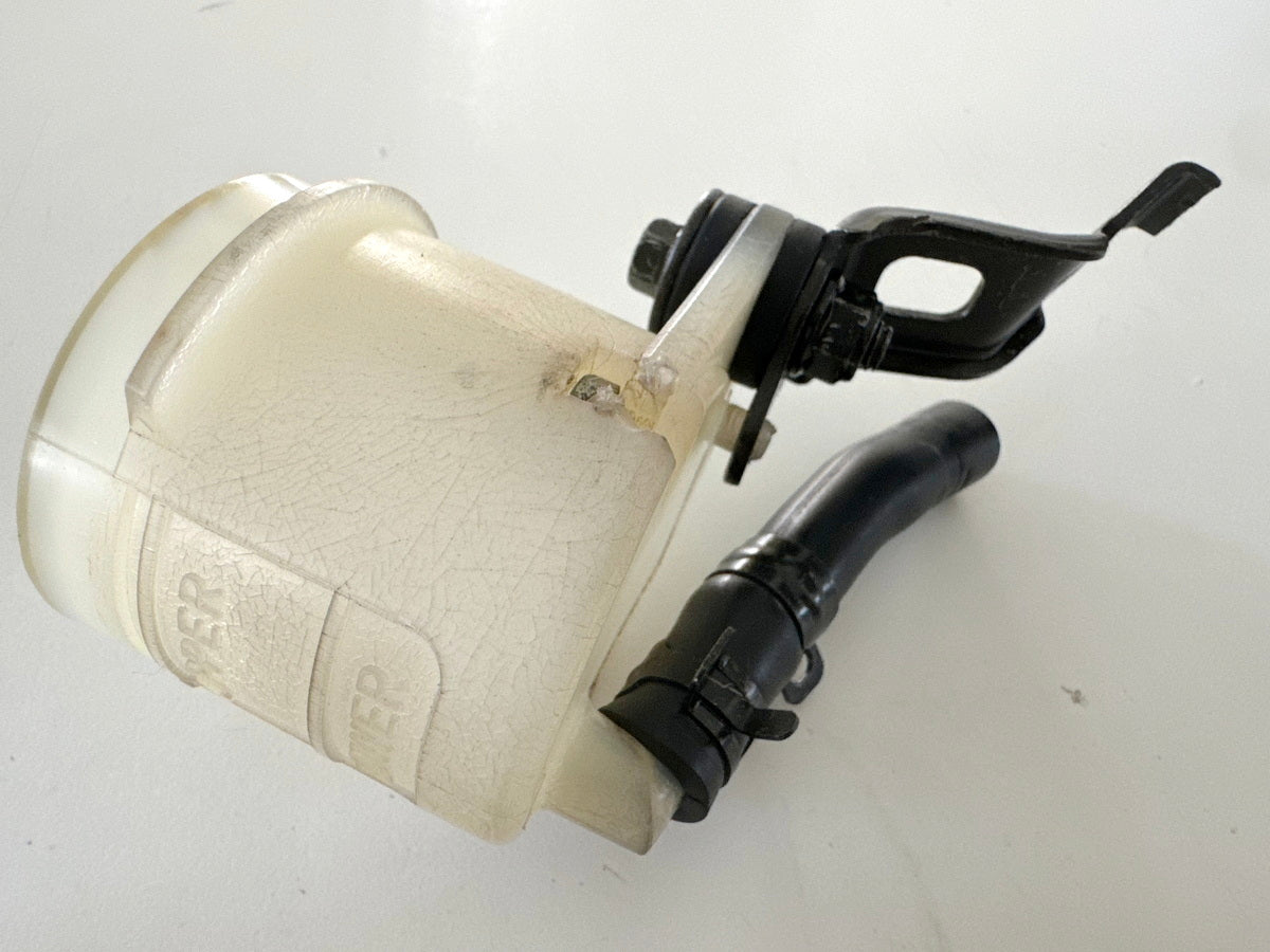 Honda CBR 900 SC28 Bremsflüssigkeitsbehälter vorn original Deckel Membrane 92-95