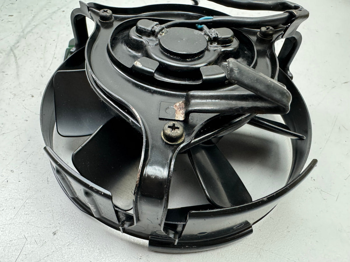 YAMAHA FZX 750 2MU (2JE) Lüfter Kühler Motor Lüfterrad Kühlerlüfter Flügelrad