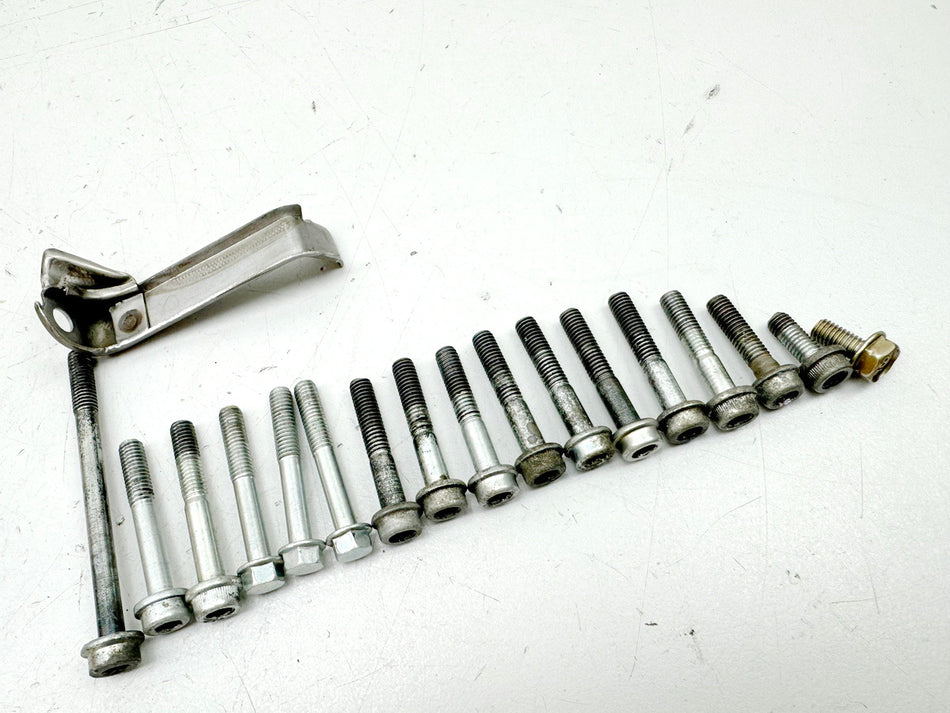 HONDA VT 1100 SC18 Shadow Schrauben Limadeckel Stator Motordeckel (für Motor)