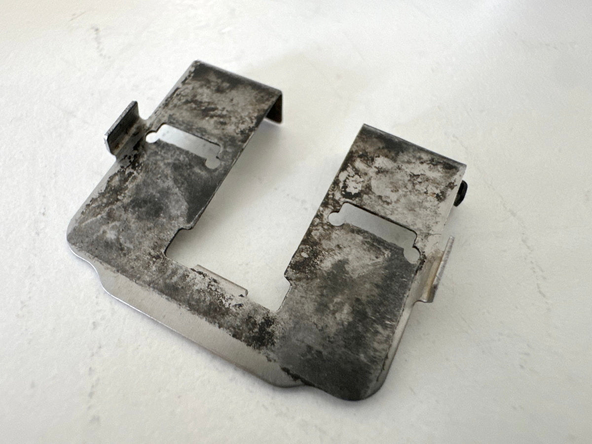 Honda CBR 900 SC28 Ankerplatte Bremssattel hinten Halter Bremszange 92-95