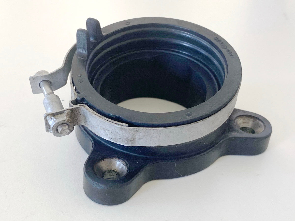 HUSQVARNA Vitpilen HQV 401 Ansaugstutzen Gummi (für Motor Drosselklappe) 6897 km