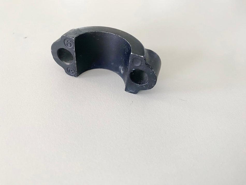 HONDA CBR 600 RR PC40 Klemme Lenkerhebel Schelle Halter Bremszylinder