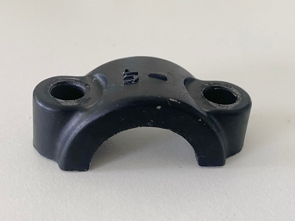 HONDA CBR 1000 RR ABS SC77 Klemme Lenkerhebel Schelle Halter Bremszylinder