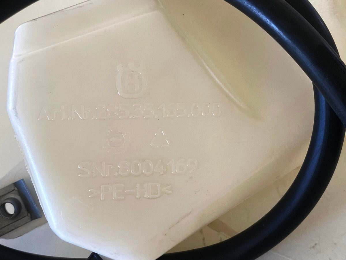 HUSQVARNA Vitpilen HQV 401 Depósito de refrigerante Vaso de expansión Radiador 6897 km