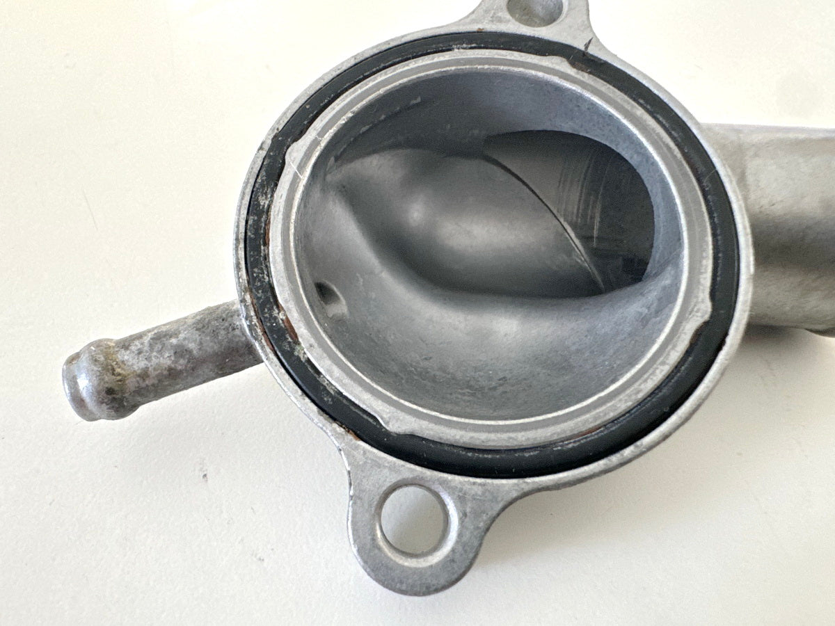 Honda CBR 900 SC28 Thermostat original Thermostatgehäuse Kühlkreislauf  92-95