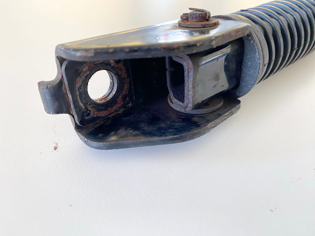 HONDA CX 500 C PC01 Footpeg Pillion right Holder Mounting Plate Footrest I