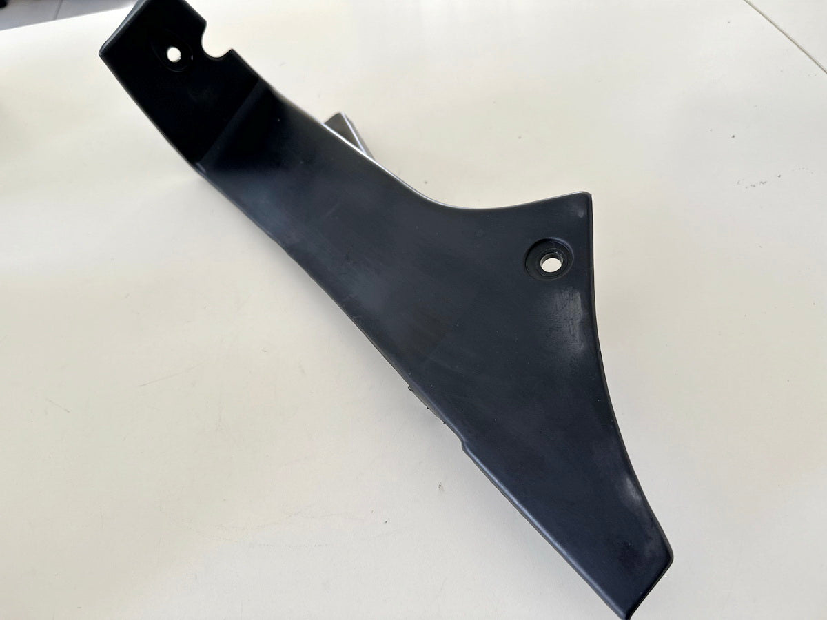 Honda CBR900 SC28 Verkleidung innen Cockpit links Abdeckung Cover Blende 92-93