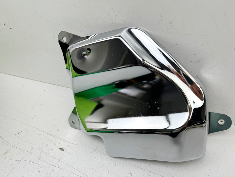 SUZUKI VLR 1800 T WVCT C 1800 R Verkleidung Rahmen rechts unten Abdeckung Cover