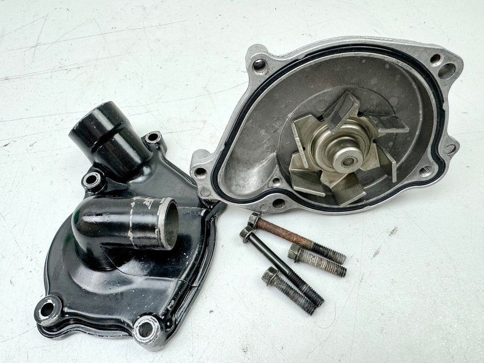YAMAHA FZX 750 2MU (2JE) Water Pump Impeller Cover Engine Cover (for Engine)
