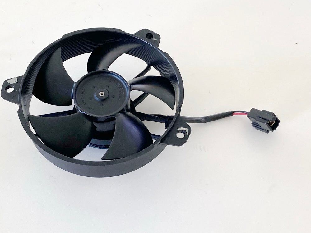 HUSQVARNA Vitpilen HQV 401 Ventilador Radiador Solo 6897 km