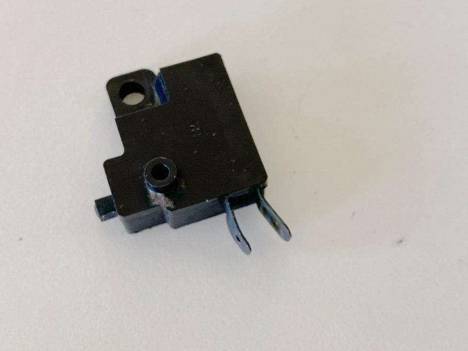 HONDA CX 500 C PC01 Interruptor de luz de freno delantero para cilindro maestro