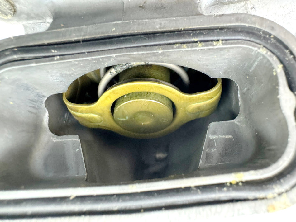 KAWASAKI ZX-10R ZXT00D Thermostat Thermostatgehäuse (für Kühlkreislauf Motor)