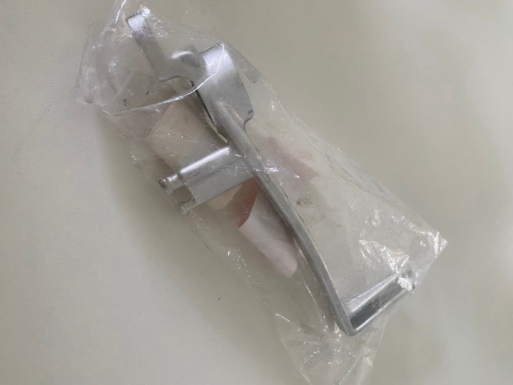 Suzuki Bremspedal Bremshebel Fußbremspedal 43110-41G00 original für GSX-R - NEU