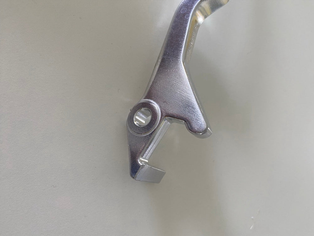 Suzuki Bremshebel Bremsgriff original 57421-13011 neu 57421-14F00 für DR - NEU