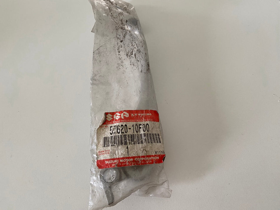 Maneta de embrague Suzuki 57620-10F00 para VL1500 original - NUEVO