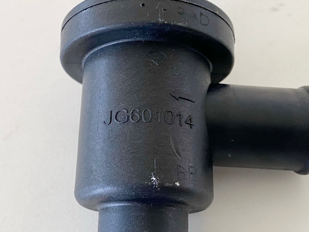 HUSQVARNA Vitpilen HQV 401 Thermostat Thermostat Housing (for cooling system) 6897 km