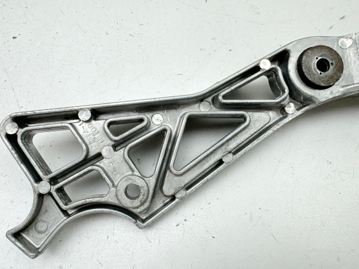 YAMAHA FZX 750 2MU (2JE) rear left footrest plate footrest carrier pillion