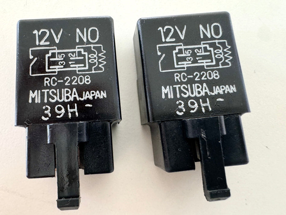Honda CBR 900 SC28 Relais 12V Mitsuba RC-2208 Anlasser 2 Stück Elektrik 92-95