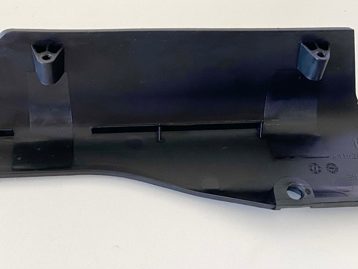 HUSQVARNA Vitpilen HQV 401 Kettenschutz oben Abdeckung Cover für Schwinge 6897km