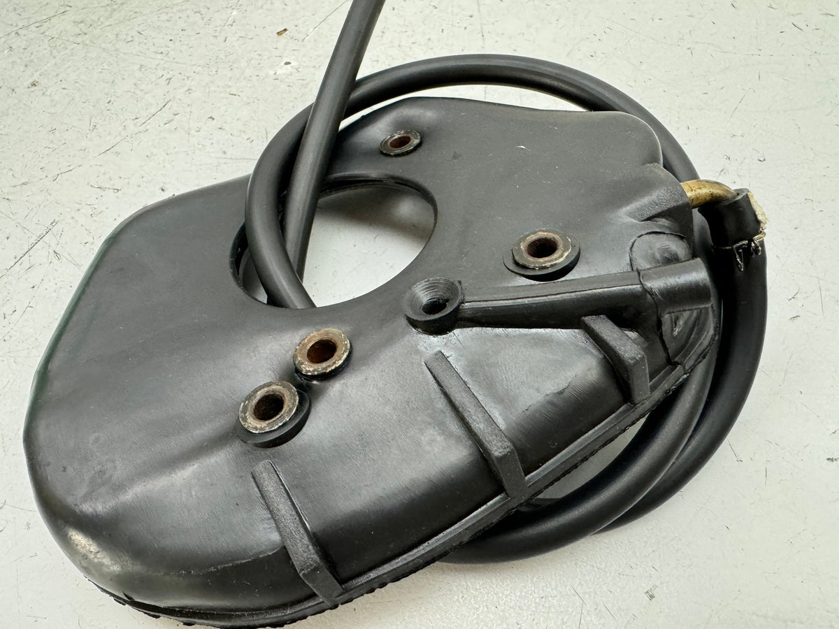 YAMAHA FZX 750 2MU (2JE) Stutzen Überlauf Tank Abdeckung Gummi Cover Schlauch