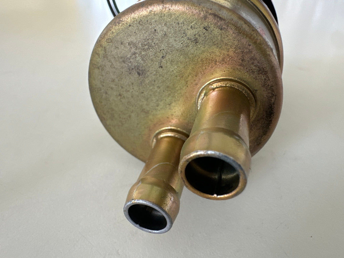 Honda CBR 900 SC28 Benzinpumpe Kraftstoffpumpe Mitsubishi original f. Tank 92-95