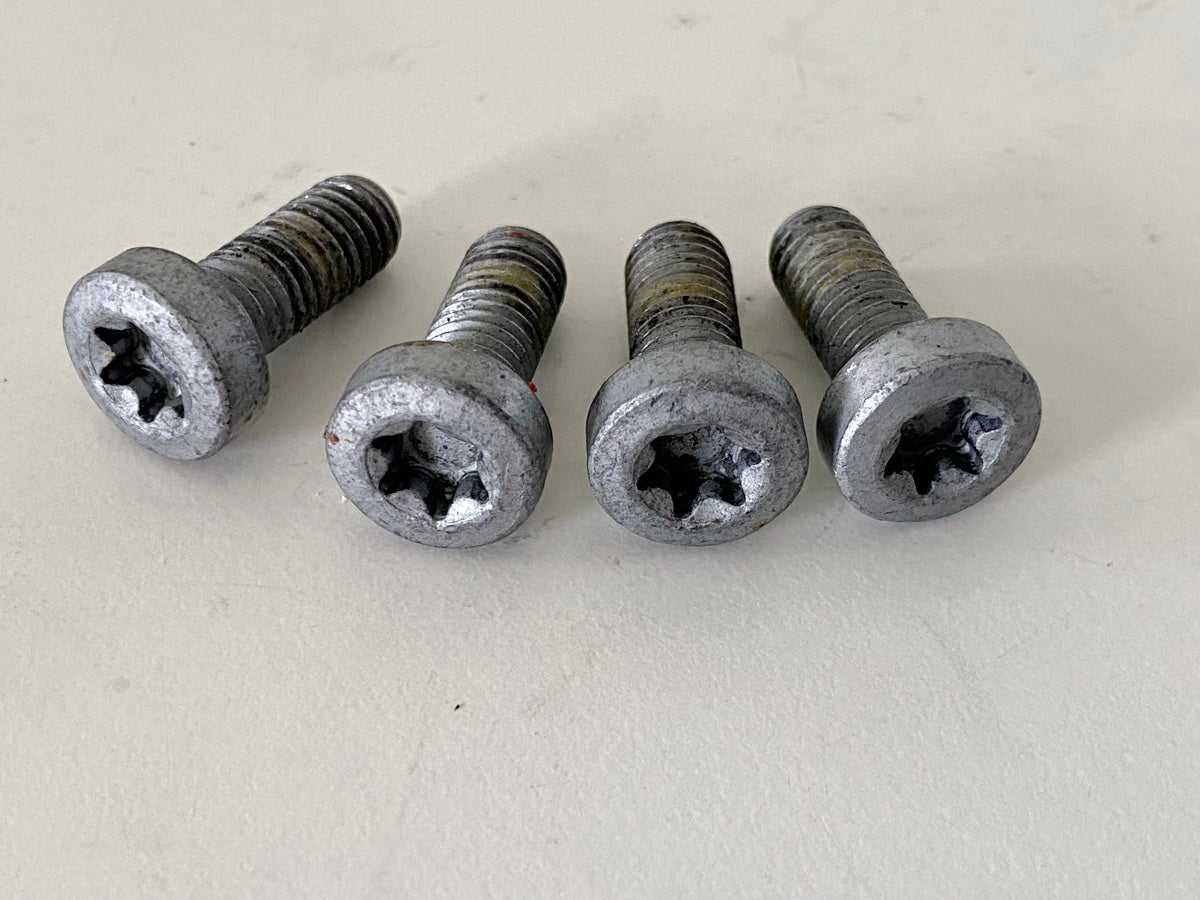 HUSQVARNA Vitpilen HQV 401 Subframe Screws Frame ONLY 6897 km