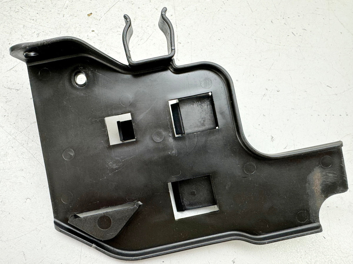 YAMAHA FZX 750 2MU (2JE) CDI Cover Mount Battery Box Cover
