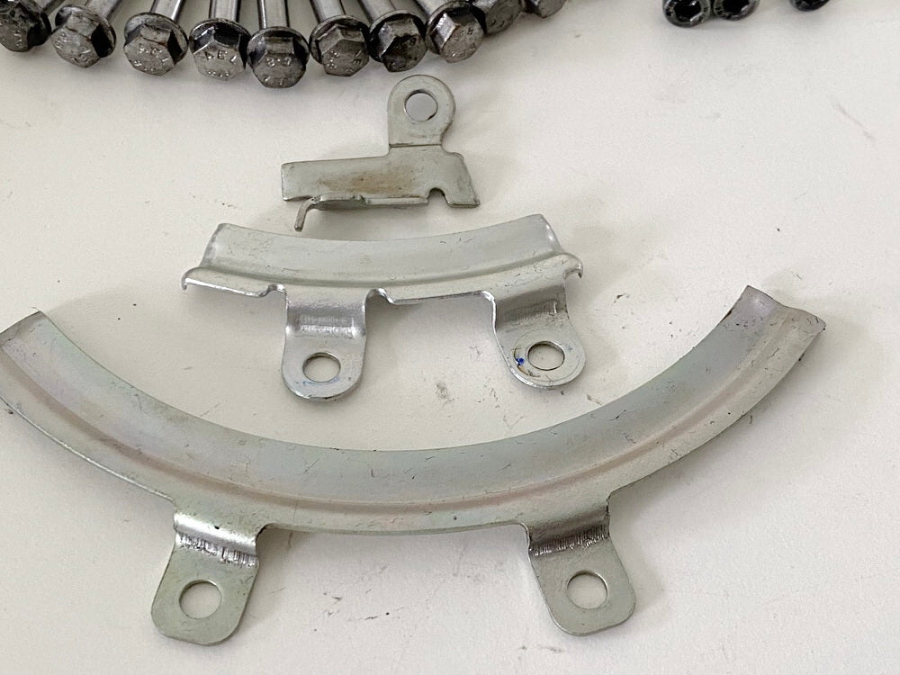 HUSQVARNA Vitpilen HQV 401 Screws Stator Cover Engine Cover ONLY 6897 km