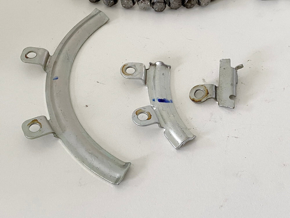 HUSQVARNA Vitpilen HQV 401 Screws Stator Cover Engine Cover ONLY 6897 km
