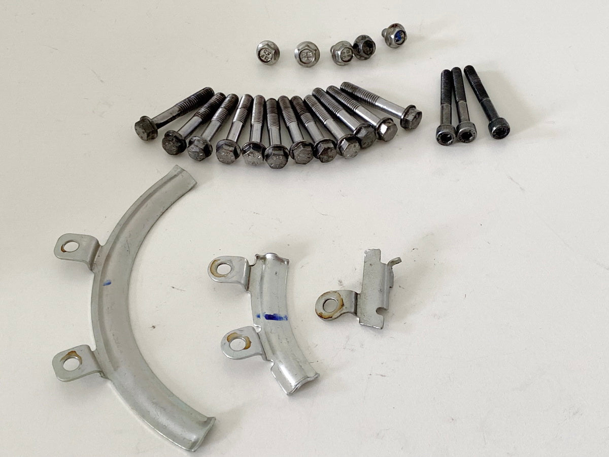 HUSQVARNA Vitpilen HQV 401 Screws Stator Cover Engine Cover ONLY 6897 km