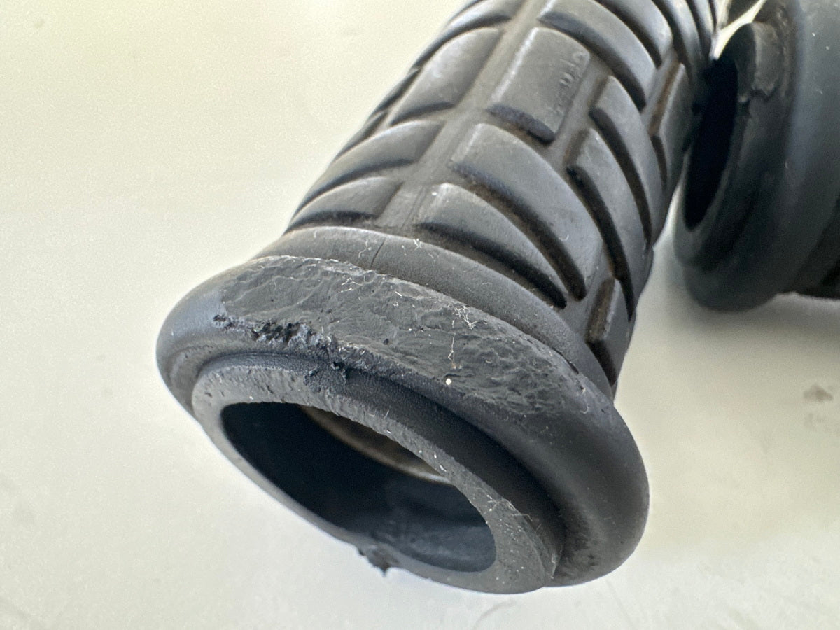 Honda CBR 900 SC28 Gasgriff Griffgummi Griff Lenkergriff 92-95