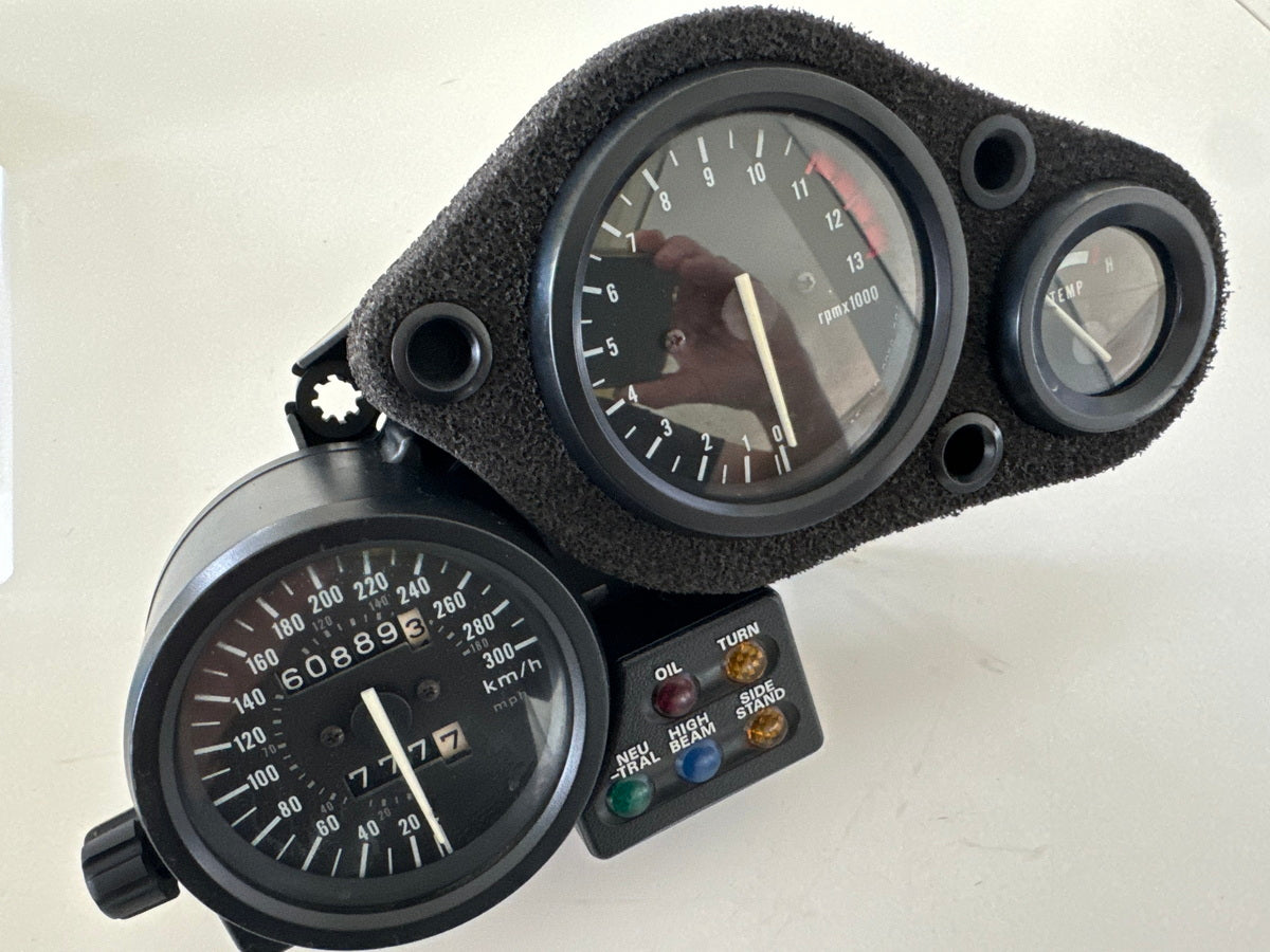 Honda CBR 900 SC28 Tacho Cockpit Drehzahlmesser Instrumente Speedometer 92-93
