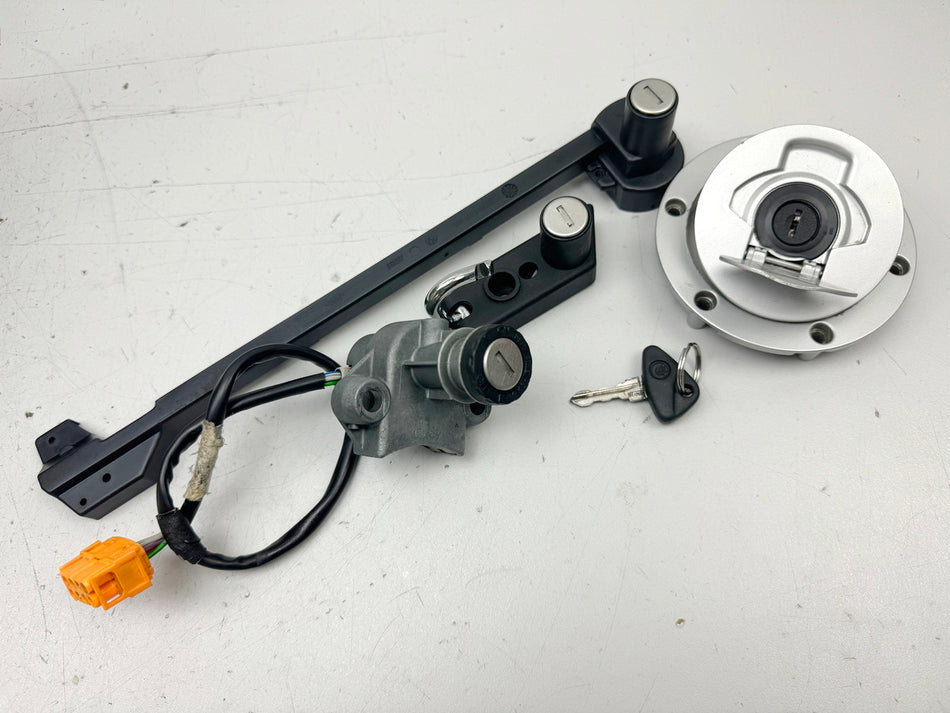 BMW R 1100 GS 259 Juego de cerraduras, cerradura de encendido, tapa del depósito de combustible, llave, cerradura de casco