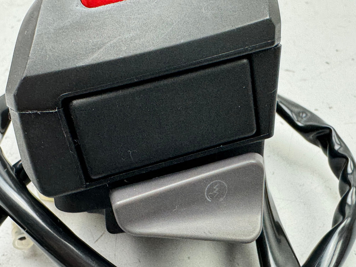 APRILIA RS 125 XA GP Réplica Interruptor derecho de manillar con botón de parada de emergencia y de encendido/apagado