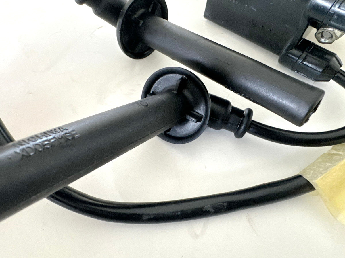 Honda CBR 900 SC28 Zündspule 1+4 & 2+3 Zündkerzenstecker Ignition Coil 92-95