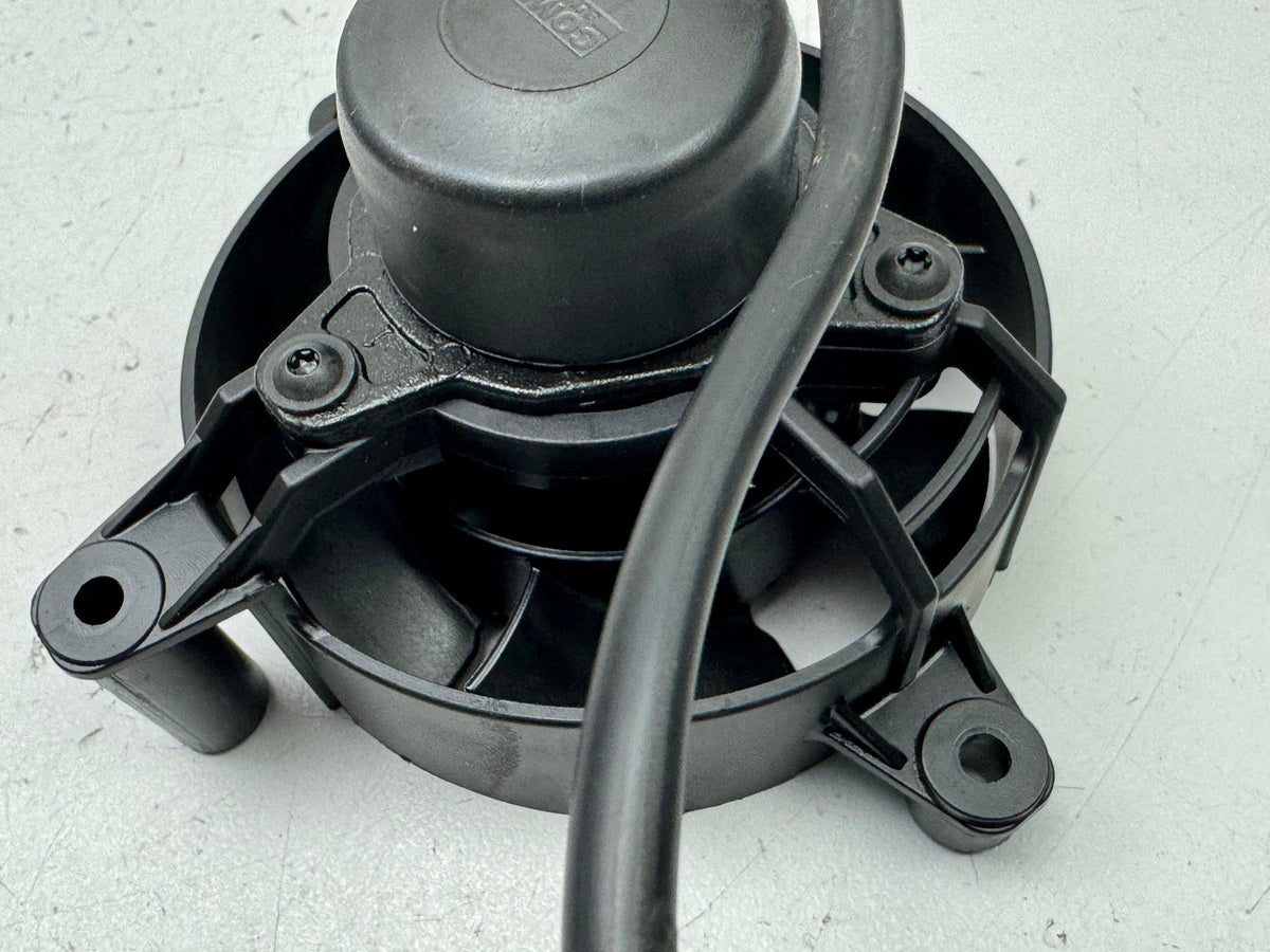 APRILIA RS 125 XA GP Replica Lüftermotor Motor Gebläse Lüfter (für Kühler)