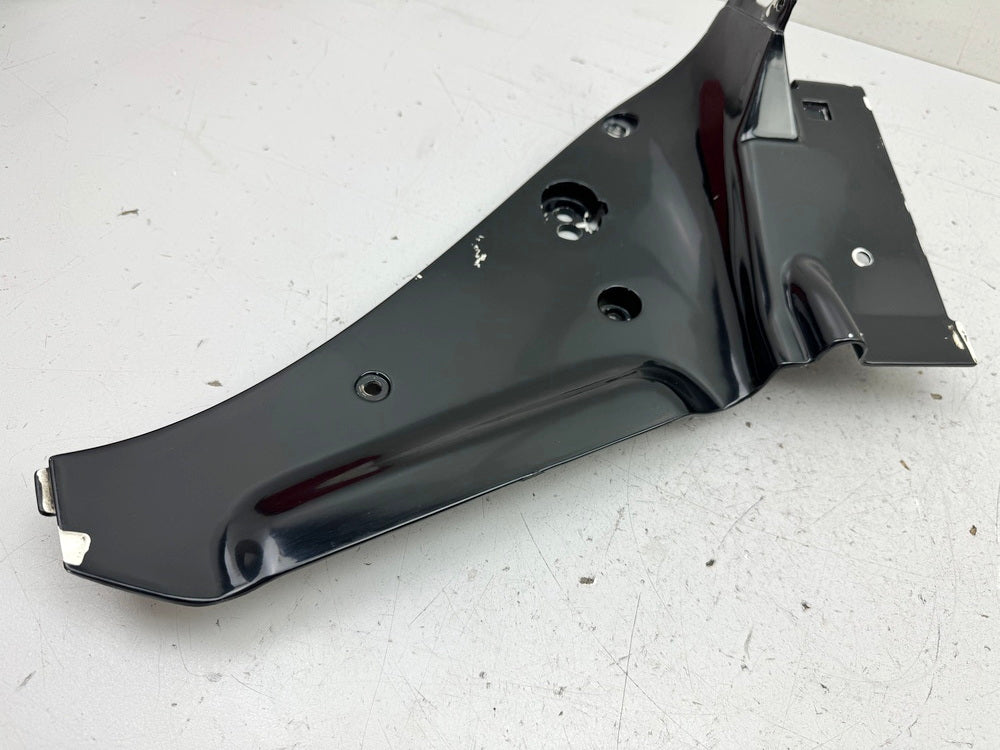 Honda CBR900 SC28 Verkleidung innen rechts Windlauf Abdeckung Cover Blende 92-93