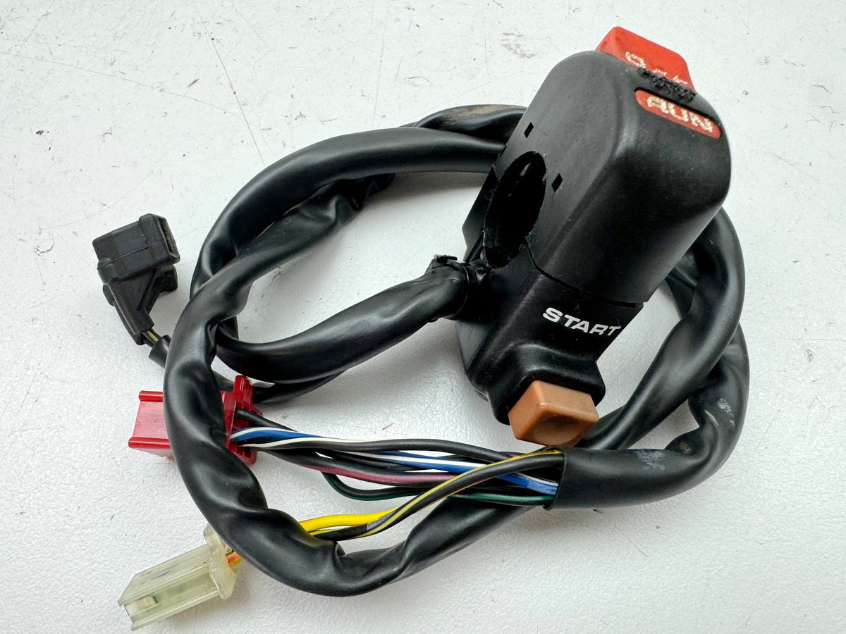 Honda CBR 900 SC28 Lenkerschalter rechts Schalter Not Aus Killschalter 92-93