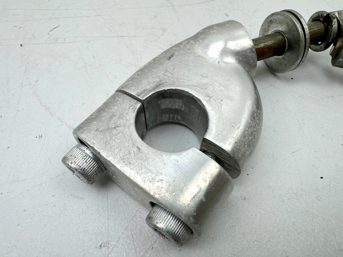 YAMAHA FZX 750 2MU (2JE) Abrazaderas de manillar originales. Juego de elevadores para manillar.