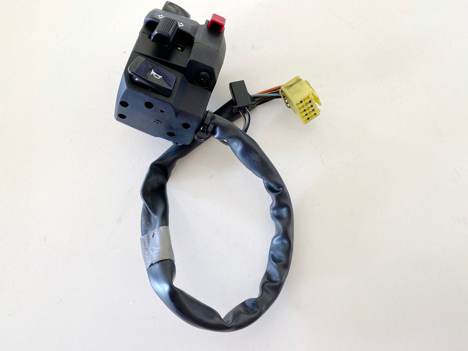 SUZUKI GSX-R 750 WVCW K8 K9 L0 GSXR 600 Lenkerschalter links Schalter Licht