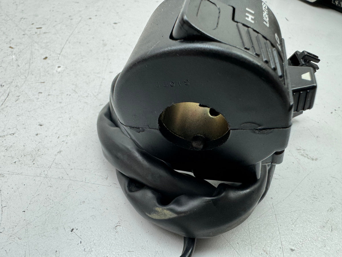 Honda CBR 900 SC28 Lenkerschalter links Schalter Blinker Licht Hupe US 92-95