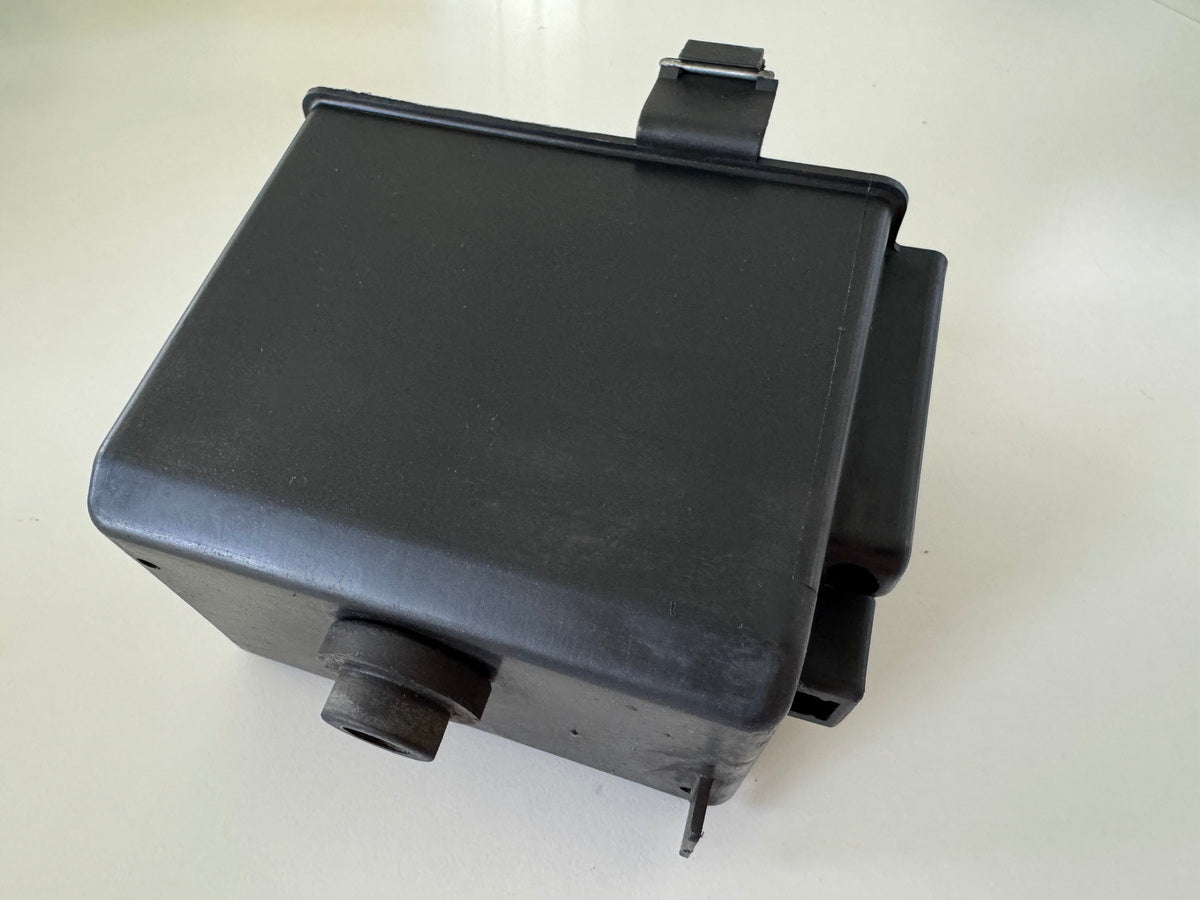 YAMAHA FZX 750 2MU (2JE) Battery Box Battery Compartment Holder Battery for Frame